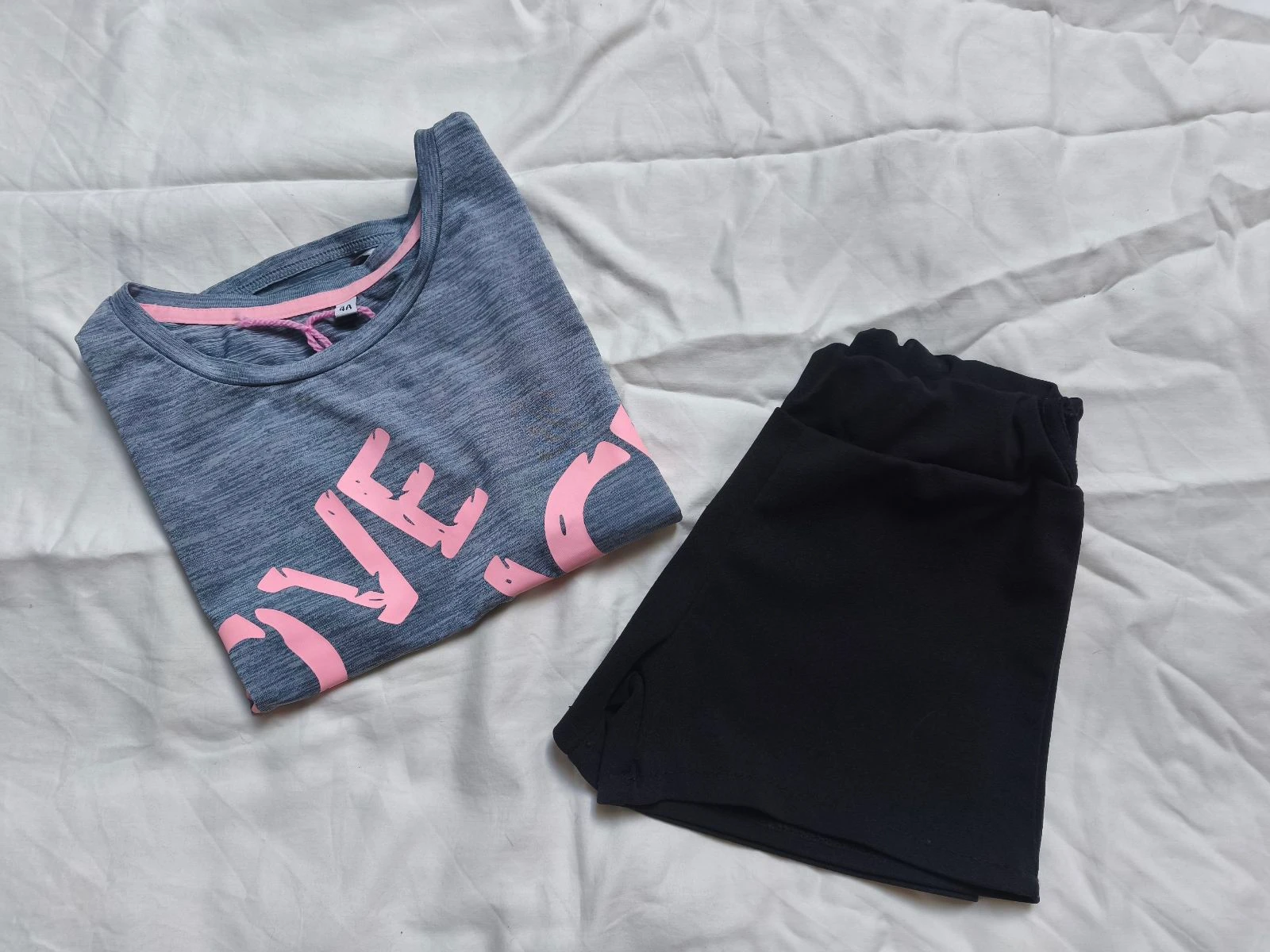 Conjunto deportivo para niña (4 años) – photo 2